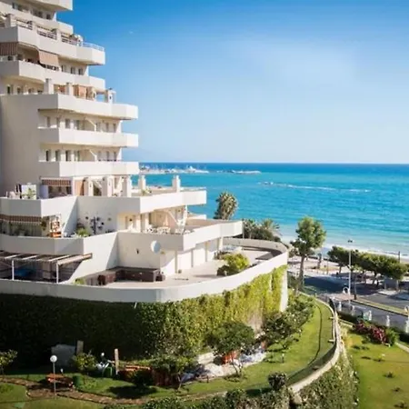 El Estudio De La Playa Sunny Holidays Benalbeach *