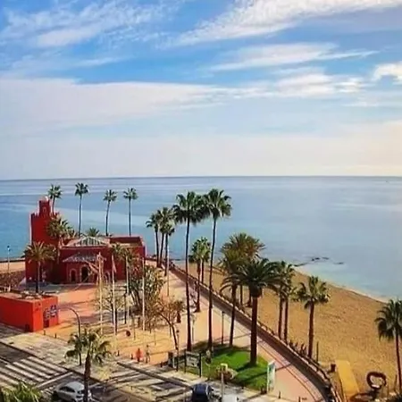 El Estudio De La Playa Sunny Holidays Benalbeach Benalmádena