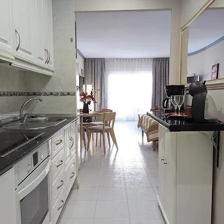 El Estudio De La Playa Sunny Holidays Benalbeach Apartament Benalmádena