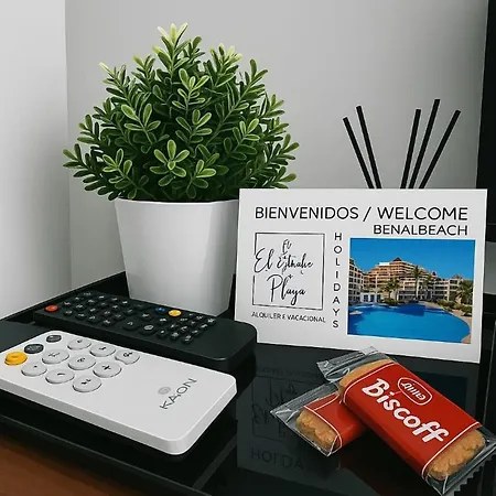 El Estudio De La Playa Sunny Holidays Benalbeach * Benalmádena