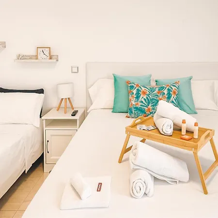 El Estudio De La Playa Sunny Holidays Benalbeach Apartament Benalmádena