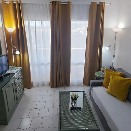El Estudio De La Playa Sunny Holidays Benalbeach Benalmádena